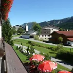 Szálloda Garni Wildanger Zöblen